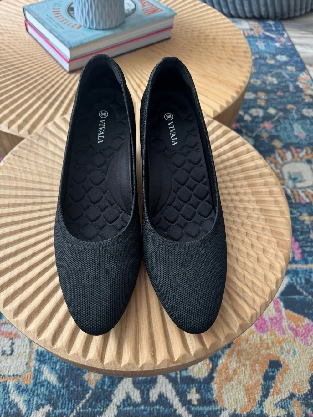 Vivaia Almond Toe Wedge Black size 43-women size 11